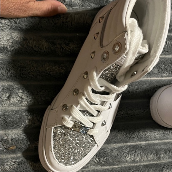 Guess White and Silver High-Top Sneakers - Picture 4 of 8
